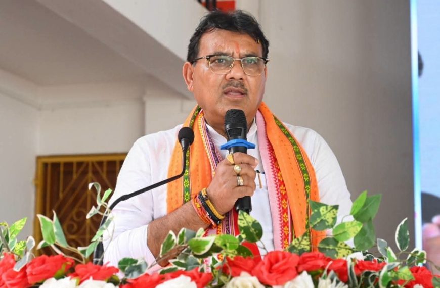 প্রধানমন্ত্রী পরিকল্পনা নিয়েছেন সারা দেশে ৩ কোটি লাখপতি দিদি তৈরী করবেন :অর্থমন্ত্রী