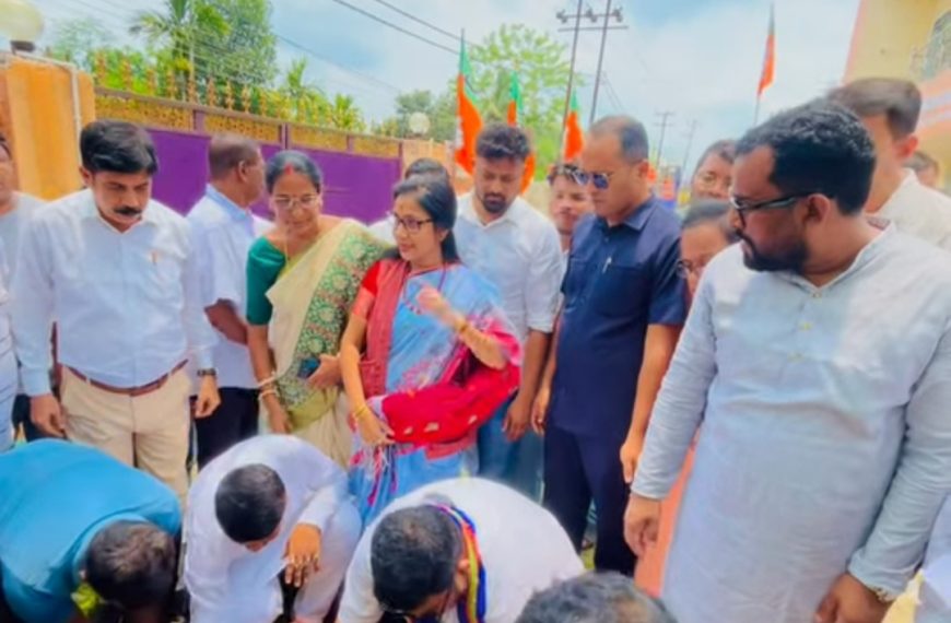 প্রদেশ সভাপতি হওয়ার পর প্রথম দক্ষিণ জেলা সফরে অভিষেক দেবরায়, কার্যকর্তা সম্মেলনে দিলেন সাংগঠনিক বার্তা