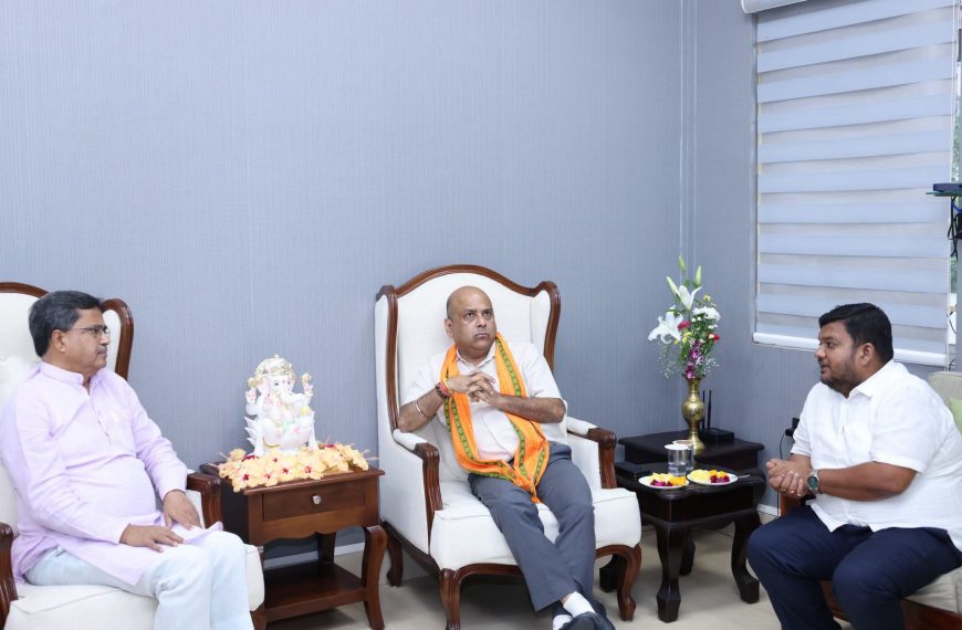 মুখ্যমন্ত্রী, প্রদেশ সভাপতি ও প্রভারীর বৈঠক, সাংগঠনিক বিষয় নিয়ে আলোচনা
