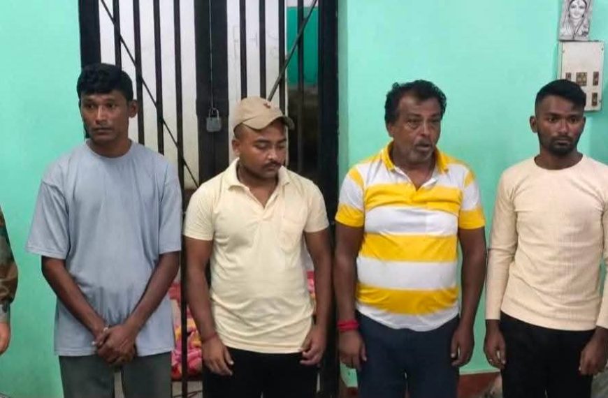 কাঁঠালতলীতে সমীর দাসের বাড়িতে ভাঙচুর&hellip;