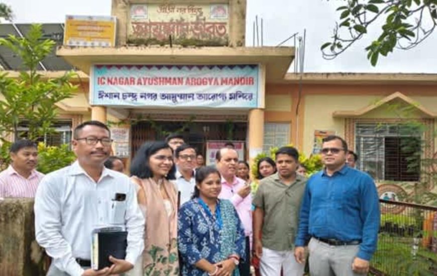 তৃণমূল স্তরের প্রশাসনিক পর্যালোচনায় ডুকলি ব্লকে পশ্চিম জেলার জেলাশাসকের পরিদর্শন