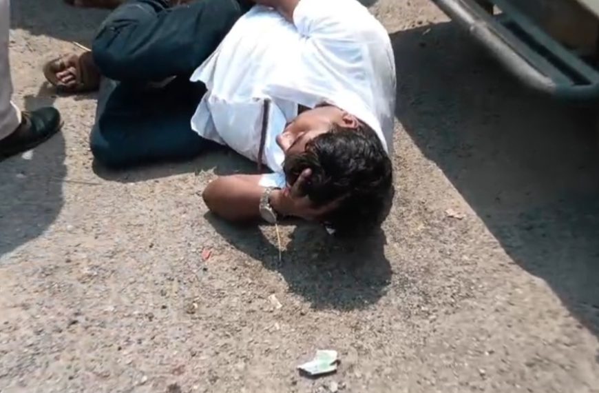 নাগেরজলা বাসস্ট্যান্ডে শ্রমিক আন্দোলন ঘিরে সংঘর্ষ, আহত একাধিক, কর্মবিরতির ঘোষণা শ্রমিক নেতাদের