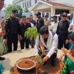 ‘এক পেড় মা কি নাম’ কর্মসূচিতে আগরতলায় বৃক্ষরোপণ করলেন কেন্দ্রীয় মন্ত্রী সর্বানন্দ সোনোয়াল