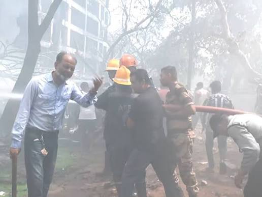 অসমে বায়ুসেনার বিমান দুর্ঘটনা: পাঁচ জওয়ানের মৃত্যুর ঘটনায় শোক প্রকাশ খাড়্গে ও প্রিয়াঙ্কা গান্ধীর