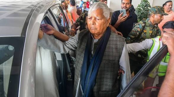 আইআরসিটিসি হোটেল দুর্নীতি মামলায় লালু প্রসাদ যাদবদের বিরুদ্ধে অভিযোগ গঠনের সিদ্ধান্ত স্থগিত, শুনানি ১৬ জুলাই