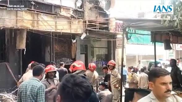 মালব্য নগর অগ্নিকাণ্ডে মৃত বেড়ে ২১, উদ্ধার ৪৭ জন: এসডিএম