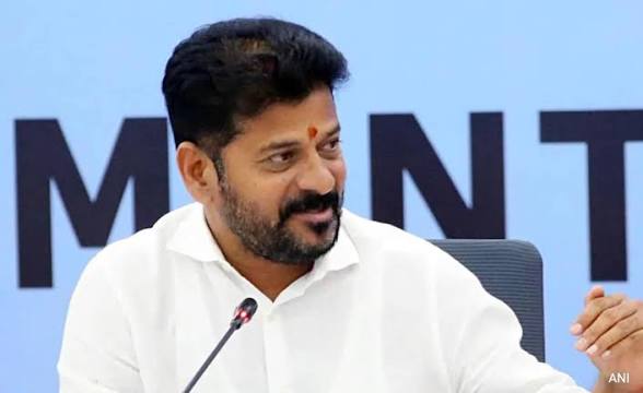 উত্তর-দক্ষিণ বিভাজনের মন্তব্য থেকে বিরত থাকার পরামর্শ শিবসেনা (ইউবিটি)-র, নিশানায় রেবন্ত রেড্ডি