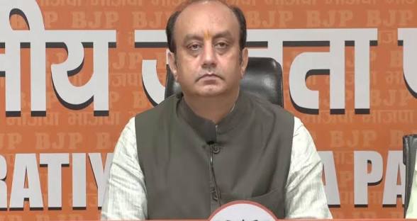 নিট পুনঃপরীক্ষার আগে আন্দোলনের ডাক, কংগ্রেস ও রাহুলকে নিশানা বিজেপির; ‘টুলকিট মানসিকতার’ অভিযোগ