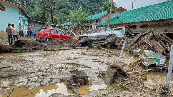 অরুণাচলে ৩৬ ঘণ্টায় গুরুত্বপূর্ণ সড়ক সচল করল বিআরও, আকস্মিক বন্যায় মৃতের সংখ্যা বেড়ে ২