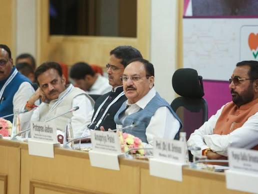 আয়ুষ্মান সারথি হোয়াটসঅ্যাপ চ্যাটবট ও ইউনিফায়েড ড্রাগ রেজিস্ট্রি চালু করলেন জে.পি. নাড্ডা