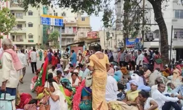 মুখ্যমন্ত্রীর বাসভবন অভিযানে বাধা, রাঁচিতে অনির্দিষ্টকালের অনশন শুরু ১৭ ঝাড়খণ্ড আন্দোলনকারীর