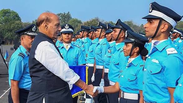 বিমানবাহিনী একাডেমির সমাবর্তন কুচকাওয়াজ পরিদর্শন রাজনাথ সিংহের, ২৩১ ফ্লাইট ক্যাডেট ভারতীয় বায়ুসেনায় কমিশনপ্রাপ্ত
