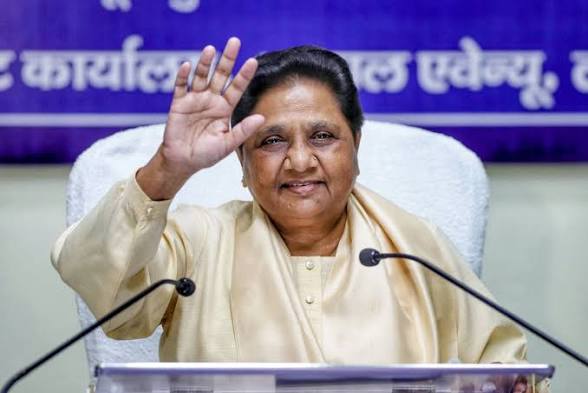 ২০২৭ বিধানসভা ভোটের আগে ওবিসি ভোটব্যাঙ্কে জোর বিএসপির, ২০০৭ সালের সামাজিক সমীকরণ ফেরানোর ডাক মায়াবতীর