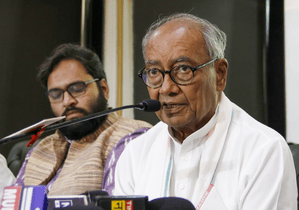 রাম মন্দির অনুদানে অনিয়মের অভিযোগ: অযোধ্যা আদালতে মামলা করবেন দিগ্বিজয় সিং