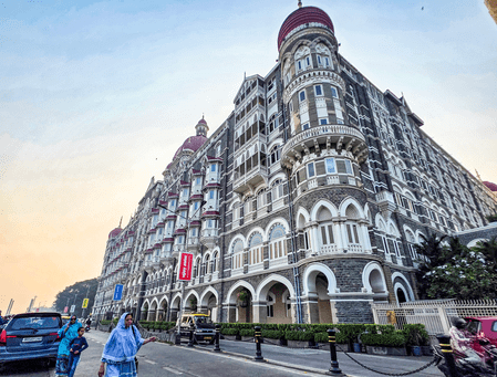 মুম্বইয়ের তাজ হোটেলে বোমা আতঙ্ক,&hellip;