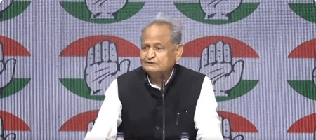 রাম মন্দিরে অনুদান বিতর্কে জবাবদিহির দাবি অশোক গেহলটের, ‘কোটি মানুষের বিশ্বাসের সঙ্গে জড়িত প্রকল্পে স্বচ্ছতা জরুরি’