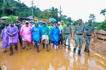 ওয়ানাড় ধস: মৃত বেড়ে ৭, এখনও নিখোঁজ ১; রাজনৈতিক তরজা তীব্র