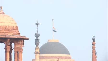 কাতারের প্রাক্তন আমির শেখ হামাদ বিন খলিফা আল-থানির প্রয়াণে ভারতে রাষ্ট্রীয় শোক, অর্ধনমিত জাতীয় পতাকা