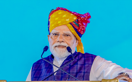 ২০১৪-র আগে উপসাগরীয় যুদ্ধ হলে রেল পরিষেবা অচল হয়ে যেত: প্রধানমন্ত্রী মোদি