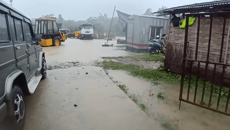 আগামী ৫ দিনে অসমজুড়ে থাকবে বৃষ্টির দাপট, ভারী বর্ষণ ও বজ্রবিদ্যুতের সতর্কতা জারি