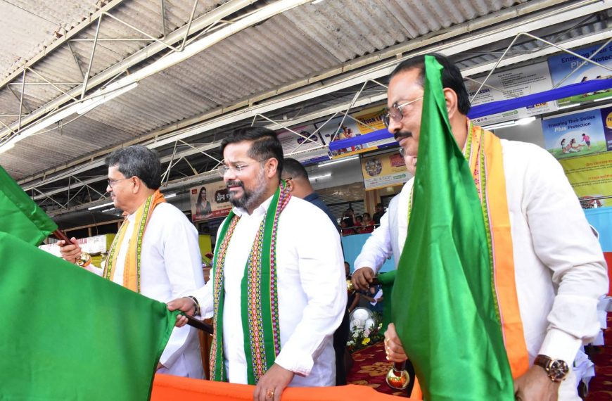 আগরতলা-করিমগঞ্জ মেমু ট্রেন পরিষেবার শুভ সূচনা, রেল যোগাযোগে যুক্ত হলো নতুন অধ্যায়