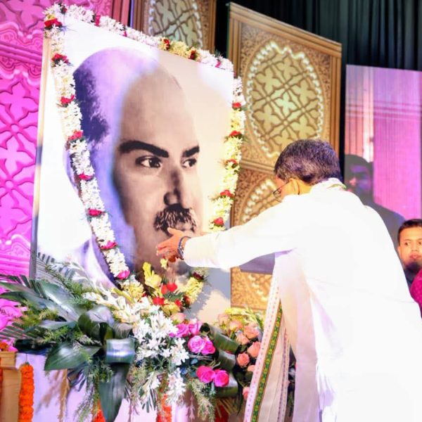 ড. মুখার্জী ছিলেন একজন মহান দেশপ্রেমিক প্রখ্যাত শিক্ষাবিদ,&hellip;