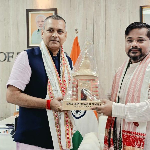 গণবণ্টন ব্যবস্থাকে আরও আধুনিক ও জনমুখী করতে বদ্ধপরিকর&hellip;