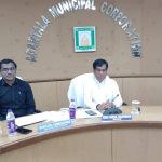 বটতলা বাজারের যানজট নিরসন ও আধুনিকীকরণে ব্যবসায়ীদের সঙ্গে বৈঠক মেয়রের