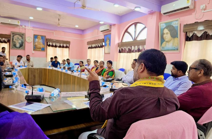 জনকল্যাণমূলক প্রকল্প দ্রুত বাস্তবায়নের নির্দেশ পর্যটনমন্ত্রী সুশান্ত চৌধুরীর