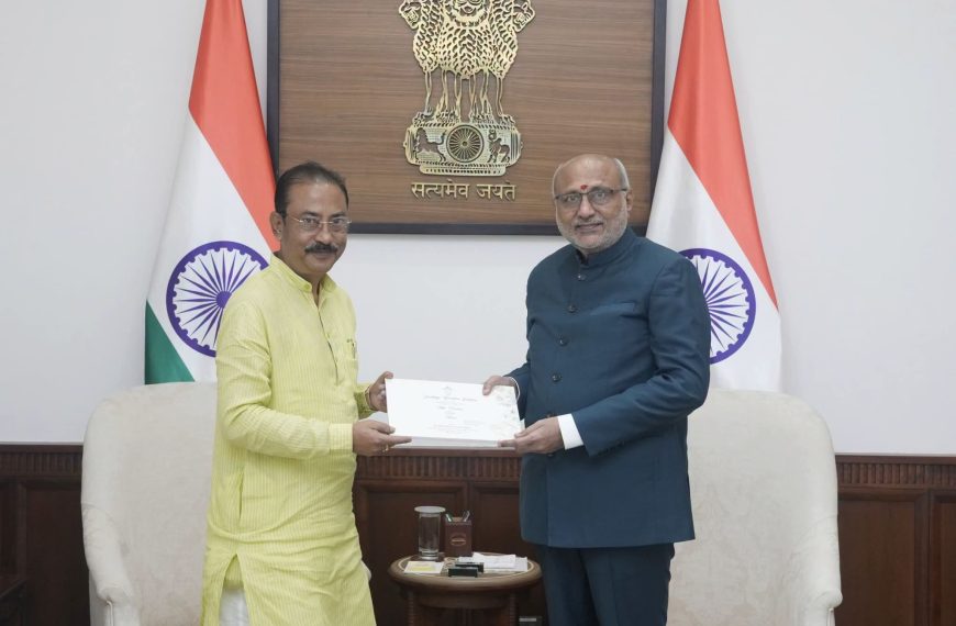 উপরাষ্ট্রপতি সি. পি. রাধাকৃষ্ণনের সঙ্গে সৌজন্য সাক্ষাৎ সাংসদ রাজীব ভট্টাচার্যের