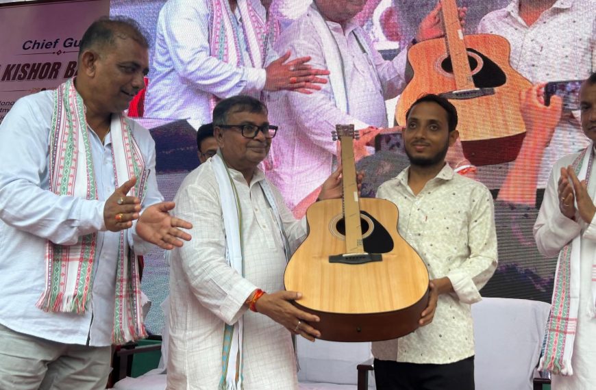 গ্রামের আর্থিক, সামাজিক ও পরিকাঠামোগত উন্নয়নেই জোর দিচ্ছেন প্রধানমন্ত্রী নরেন্দ্র মোদি: কৃষি মন্ত্রী
