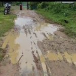 টানা বৃষ্টিতে বেহাল মনাইপাথরের গ্রামীণ সড়ক, চরম দুর্ভোগে বাসিন্দারা