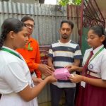 এসএমএ আক্রান্ত মনোশ্রীর পাশে আনন্দ মার্গ স্কুল, চিকিৎসার জন্য ৫০ হাজার টাকার সহায়তা