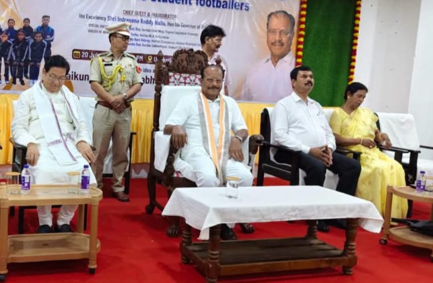 বিভিন্ন জনকল্যাণমূলক প্রকল্পের মাধ্যমে সব গ্রামকে স্বনির্ভর করে তোলার জন্য সরকার কাজ করছে: রাজ্যপাল