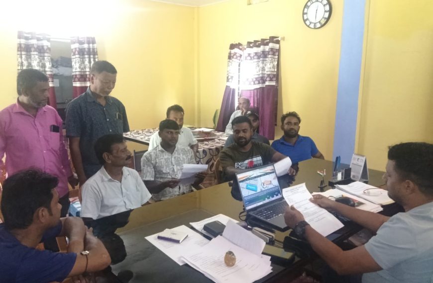 ৬ দফা দাবিতে শোভাপুর গ্রাম পঞ্চায়েতে সিপিআইএমের ডেপুটেশন