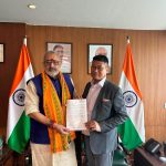 ত্রিপুরার বস্ত্র, হস্তশিল্প ও রেশম শিল্পের উন্নয়নে কেন্দ্রীয় বস্ত্রমন্ত্রীর সঙ্গে বৈঠক বিকাশ দেববর্মার