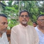 খোয়াইয়ে নিহত বিদ্যুৎ শ্রমিকের বাড়িতে কংগ্রেস প্রতিনিধি দল, ক্ষতিপূরণ ও চাকরির দাবি