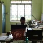 মোহনপুর মহকুমা শাসকের দপ্তরে বহিরাগতকে সরকারি কম্পিউটার ও অফিসকক্ষ ব্যবহারের অভিযোগ, উঠছে নিরাপত্তা নিয়ে প্রশ্ন