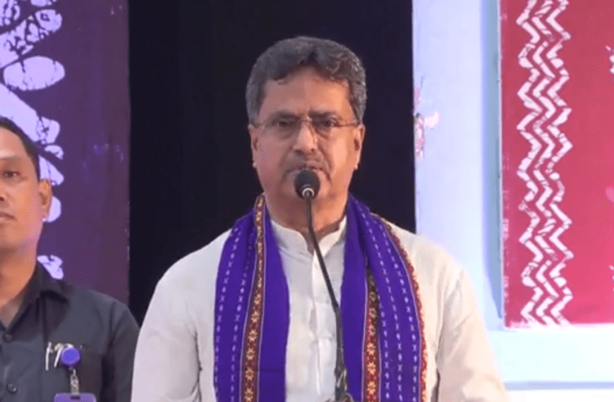 সামাজিক দায়বদ্ধতা হিসেবে যুবসমাজকে রক্তদানে আরও বেশি করে এগিয়ে আসতে হবে : মুখ্যমন্ত্রী