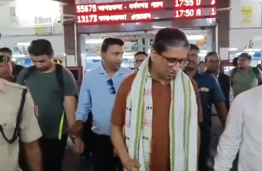 “ডেস্টিনেশন ত্রিপুরা বিজনেস কনক্লেভ”- এ যোগ দিতে আগরতলায় এলেন ভারতে নিযুক্ত বাংলাদেশের হাইকমিশনার