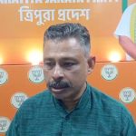 অবসরপ্রাপ্ত আমলাদের পুনর্নিয়োগ বিতর্কে বিরোধীদের পাল্টা জবাব বিজেপির, অতীতের নজির তুলে ধরলেন নব্যেন্দু ভট্টাচার্য