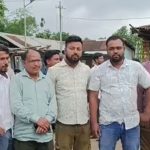 মনু নদীর বাঁধ মেরামত ঘিরে উত্তেজনা: লাঠিয়াপুরায় ঠিকাদারি বিরোধ, প্রতিবাদে টিলাবাজারে রাস্তা অবরোধ