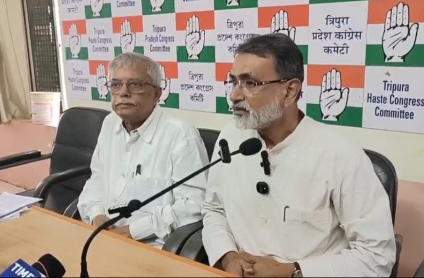 রাজ্যের বন্যা পরিস্থিতি, কৃষকদের ক্ষতি, মূল্যবৃদ্ধি ও বেকারত্ব নিয়ে সরকারের বিরুদ্ধে সরব প্রদেশ কংগ্রেস