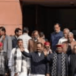 দিল্লির নীট আন্দোলনে বিরোধী ঐক্যের প্রদর্শন, কিন্তু রাজ্য রাজনীতির সমীকরণেই স্পষ্ট জোটের ভঙ্গুরতা