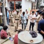 এসির তার চুরির অভিযোগে আটক চার