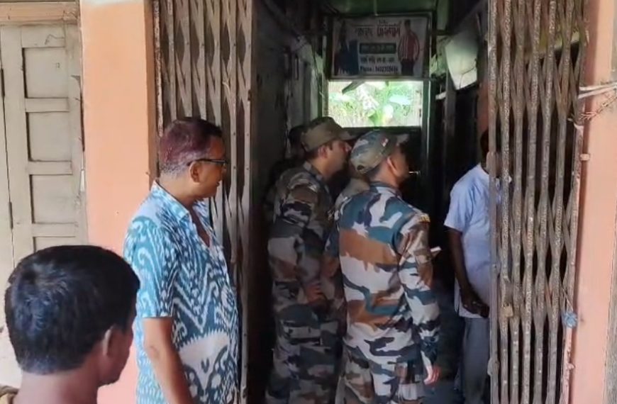 কৈলাসহরে বিজেপি জেলা কমিটির সদস্যের দোকানে চুরি-ভাঙচুর, আতঙ্ক শহরজুড়ে