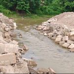 হাওড়া নদীর ভাঙন রোধে নিম্নমানের ও অবৈজ্ঞানিক কাজের অভিযোগ, তদন্তের দাবি স্থানীয়দের