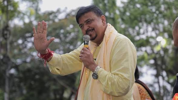 পুর নিয়োগ দুর্নীতি মামলায় প্রাক্তন মন্ত্রী সুজিত বসু ও তাঁর ছেলের বিরুদ্ধে চার্জশিট দাখিল ইডির