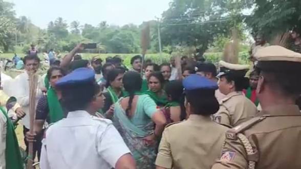 বিদাদি টাউনশিপ প্রকল্প ঘিরে বিক্ষোভ: ২০ জনের বেশি কৃষকের বিরুদ্ধে এফআইআর, পুলিশি নিরাপত্তায় ফের জমি সমীক্ষার প্রস্তুতি