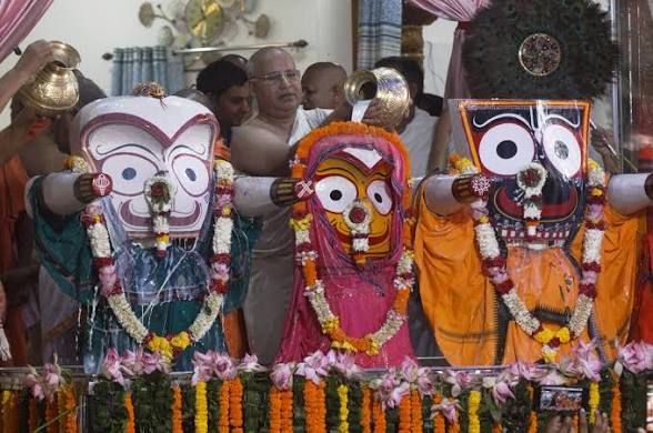 রথযাত্রা ভারতের চিরন্তন আধ্যাত্মিক ঐতিহ্যের উজ্জ্বল প্রকাশ: প্রধানমন্ত্রী; রাষ্ট্রপতি ও উপরাষ্ট্রপতিরও শুভেচ্ছা